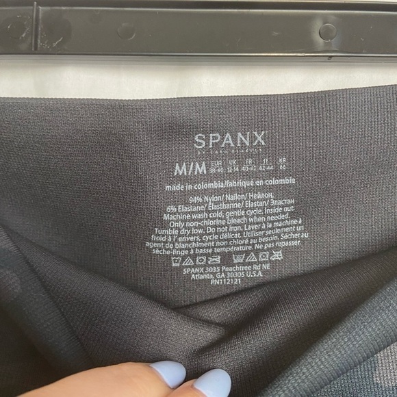Spanx Look at Me Now Camo Seamless Leggings Size Medium NEW - Picture 9 of 13